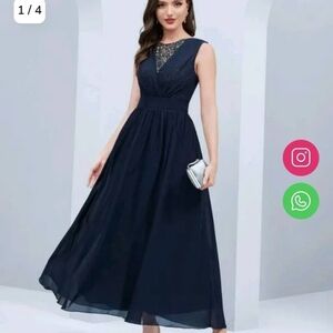 NWOT DRARK NAVY BLUE AND SEQUINED FLOWY ELEGANT DRESS SIZE 6